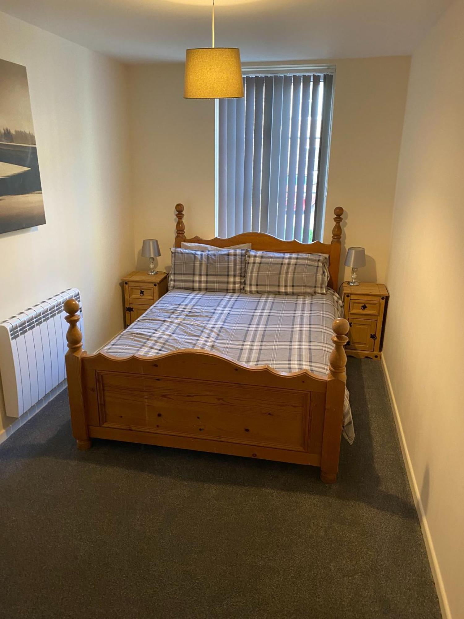 River Courtyard Apartment In The Heart Of Stneots سانت نيوتس المظهر الخارجي الصورة